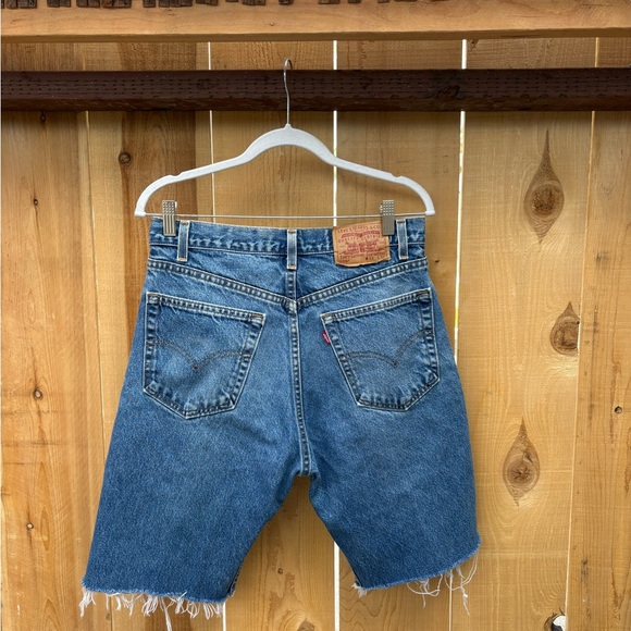 Men’s Levi Jean Shorts - Picture 1 of 3